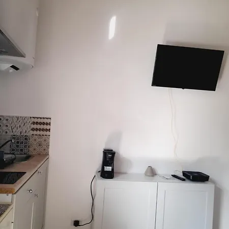 Flat In Milano, Isola Apartment